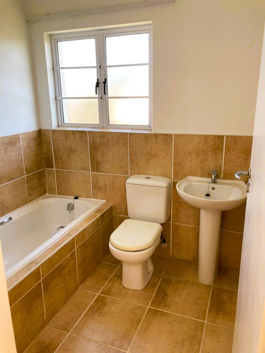 3 Bedroom Property for Sale in Beacon Bay Eastern Cape